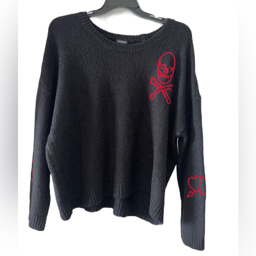 Torrid Black Sweater with Skulls, Hearts and Stars PLUS Size 3